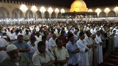 الأزهر: من أدرك ركعة مع الإمام فقد أدرك فضل الجماعة وثوابها كاملًا