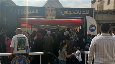 فتح اللجان الانتخابية بمدرسة نجيب محفوظ بشبرا لانتخابات مجلس الشيوخ