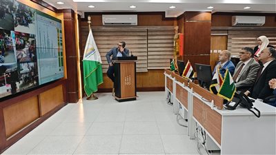 محافظ الجيزة يتابع عمليات فتح جميع اللجان الانتخابية في ثان أيام انتخابات مجلس الشيوخ