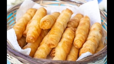 طريقة عمل سبرينج رول بالبطاطس المهروسة