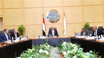 وزير الصناعة والنقل يترأس أعمال الجمعية العمومية العادية لشركة القاهرة للعبّارات