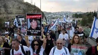 هيئة عائلات المحتجزين تلقت أدلة على أن حكومة نتنياهو تعمل على إفشال الصفقة لمواصلة الحرب