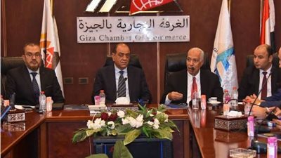 غرفة الجيزة تبحث مستجدات قانون الضريبة على القيمة المضافة