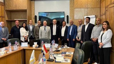 رئيس غرفة التجارة اناتولى غولتسوف الروسى يطالب بتسهيل التعاون بين مصر وروسيا 