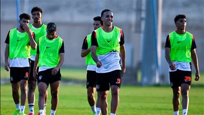 مران الزمالك..الجهاز الفنى يخصص فقره فنيه للاعبين 