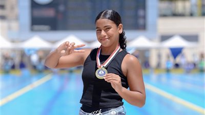 سيلينا محيي تحقق إنجاز جديد في بطولة الاسكندرية الصيفية للسباحة بالزعانف