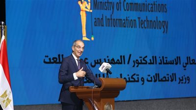 وزير الاتصالات: مبادرات لبناء قدرات الشباب وإطلاق مسابقة DIGITOPIA بجوائز 10 ملايين جنيه