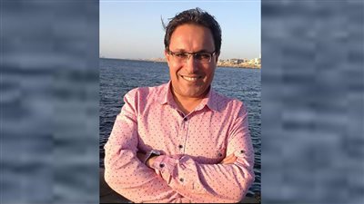 لأنكَ لم تكن كالوقت