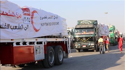 انطلاق القافلة الـ 11 من «زاد العزة» حاملة أكثر من 3700 طن مساعدات لغزة
