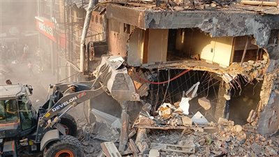 حريق شبرا الخيمة يحرم صاحب محل عصائرمن رزقه 