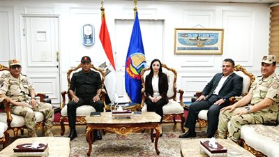 محافظ البحيرة تستقبل مدير إدارة التراخيص بالهيئة الهندسية للقوات المسلحة