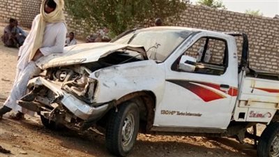 مصرع عامل وإصابة 17 آخرين في انقلاب سيارة بطريق توشكي – النقرة بأسوان