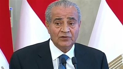 مسؤولون رحلوا على يد السرطان.. آخرهم الوزير علي المصيلحي