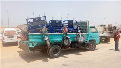 العاشر من رمضان: مصادرة تروسيكلات وسحب أنشطة مخالفة وتشميع  الوحدات المخالفة