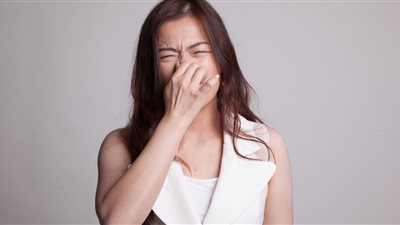 هل تختلف الرائحة الشخصية عن رائحة الجسم؟.. ما علاقة الطعام