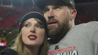 ترافيس كيلسي يكشف حقيقة تأثير التمثيل على أدائه في دوري كرة القدم