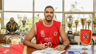 رسمياً.. الأهلي يضم أحمد أبو العلا