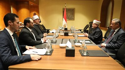 نظير عياد ومفتي القدس يؤكدان مركزية القضية الفلسطينية والتعاون العلمي المشترك