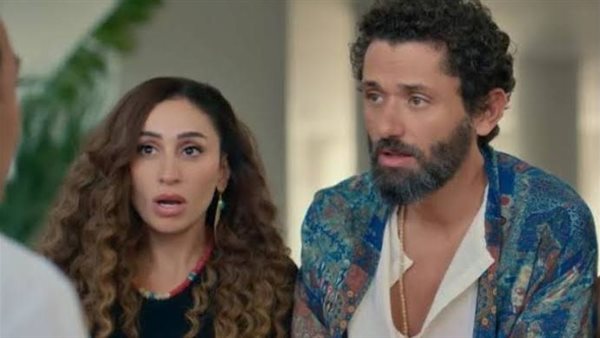 دينا الشربيني وكريم محمود عبد العزيز