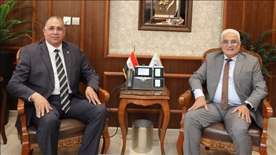 نقيب المحامين يلتقي رئيس الهيئة القومية للتأمين الاجتماعي لبحث أوجه التعاون المشترك