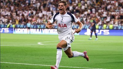 الشوط الأول.. توتنهام يتقدم على باريس سان جيرمان في السوبر الأوروبي