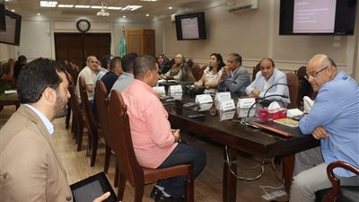 محافظ القليوبية يستعرض مخططًا متكاملًا للمرحلة (د) من ممشى أهل مصر ببنها