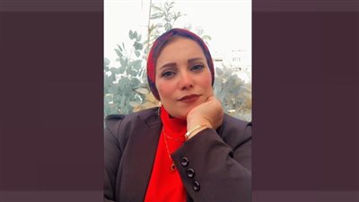 أنا حكاية البدء