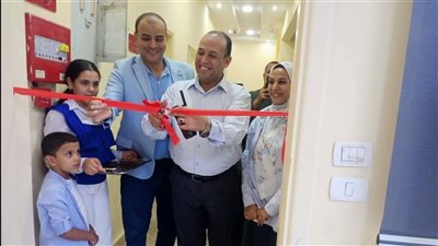 الزمقان وابو المجد يفتتحان معرض فنون تشكيلية بقصر ثقافة نجع حمادي