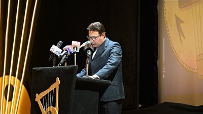 الفنان أحمد الشافعي: السمسمية تراث حي يجسد حضارة المصريين عبر التاريخ