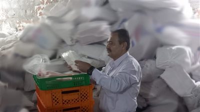 ضبط 6 أطنان و700 كيلو دواجن ولحوم مجهولة المصدر في حملات تفتيشية بالشرقية