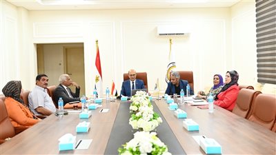 المنشاوي يترأس الاجتماع التنسيقي لمتابعة الإجراءات الإلكترونية بجامعة أسيوط الأهلية