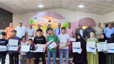 سنورس التعليمية بالفيوم تكرم 15 من أوائل الشهادات العامة 