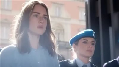 جريس فان باتن تكشف كواليس تجسيد أماندا نوكس في مسلسل Hulu الجديد