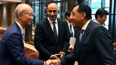 مدبولي يلتقي وزير الدولة للاقتصاد والتجارة والصناعة الياباني 