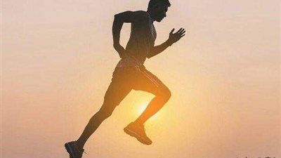 هل تُبطئ الرياضة نمو الخلايا السرطانية؟.. علماء يجيبون