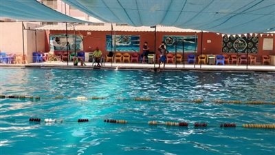 وزير الشباب والرياضة يكثف المتابعات الميدانية على حمامات السباحة