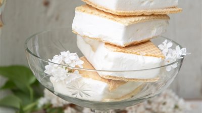 طريقة عمل آيس كريم ساندويتش