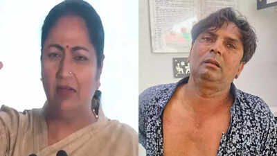 رجل يصفع رئيسة وزراء دلهي خلال جلسة استماع شكاوى المواطنين