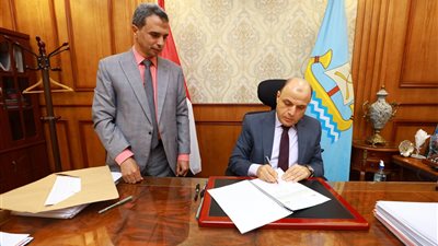 محافظ كفر الشيخ يعتمد نتيجة الإعدادية 
