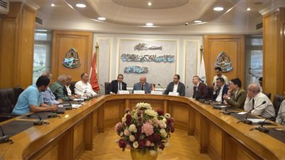 بتوجيهات من 