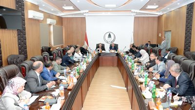 جامعة المنصورة تعقد اجتماع مجلس العمداء ..لهذا السبب