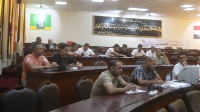 مزاد علني بالعاشر من رمضان يحقق 8.6 مليون جنيه ببيع 8 محلات تجارية