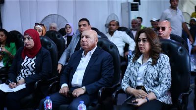 عوض: المجمع المتكامل بالعاشر من رمضان يهدف لمعالجة المخلفات بأحدث التكنولوجيات العالمية