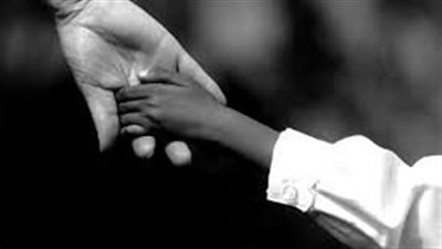 أبوه كهربه وقطعه بالصاروخ وولع فيه.. تفاصيل جديدة في مقتل طفل سفاجا