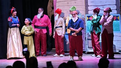 بإقبال كبير.. عرض 