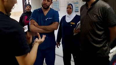 وكيل مستشفى الفيوم العام يقوم بمرور مفاجئ لضمان جودة الخدمات الطبية