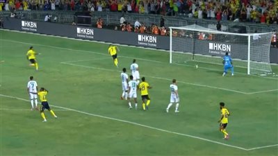 الأهلي والنصر.. تعادل مثير في الشوط الأول من نهائي كأس السوبر السعودي