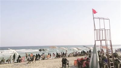 عزرائيل على الشواطئ