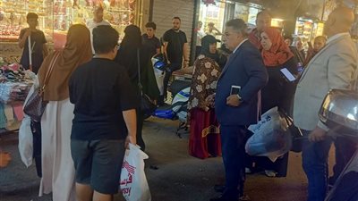 محافظ الدقهلية  يوجه برفع كافة الإشغالات بشارع الجلاء بالمنصورة 