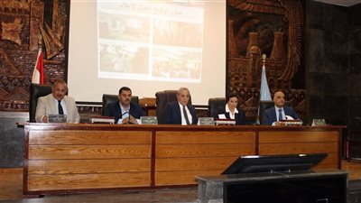 البيئة تعقد اجتماعا للوقوف على الإجراءات الاستباقية لمواجهة نوبات تلوث الهواء الحادة